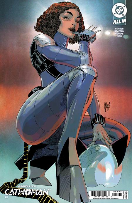 Absolute Catwoman - Comics - Image - Pop Weasel