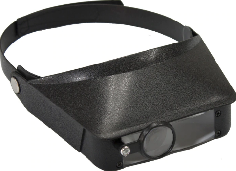 Deluxe Magna Visor: Black - Model - Image - Pop Weasel