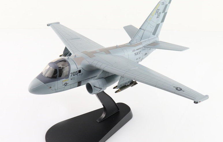 1/72 S-3 Viking Desert Storm - Model - Image - Pop Weasel